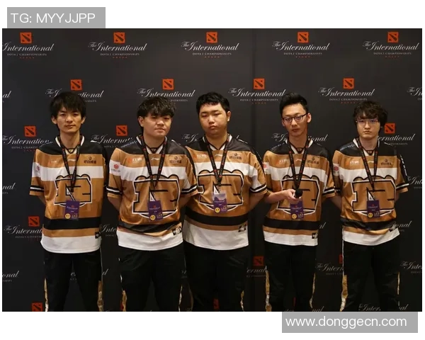 深入探讨RNG战队在DOTA2赛事中的团队协作与战略配合技巧实时新闻